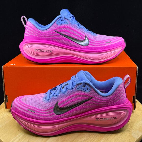 Nike Women's Size 9 Vomero Plus (HV8154 400) Sneaker Trainer Running Pink - Picture 1 of 11